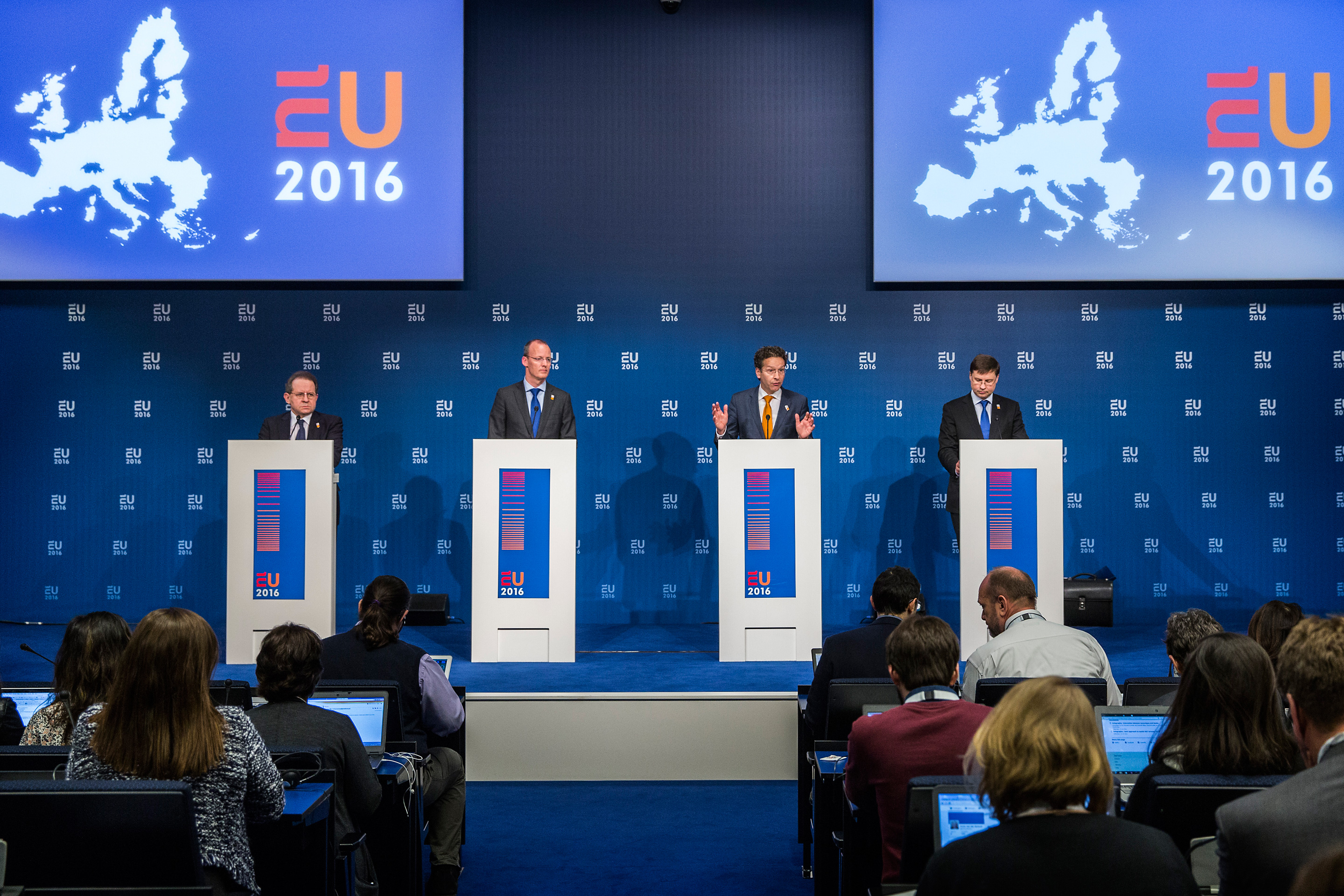 studio dumbar design visual brand identity for EUNL the European logo and event style for the Dutch Presidency of the European Union screen plinth and banner design 2016